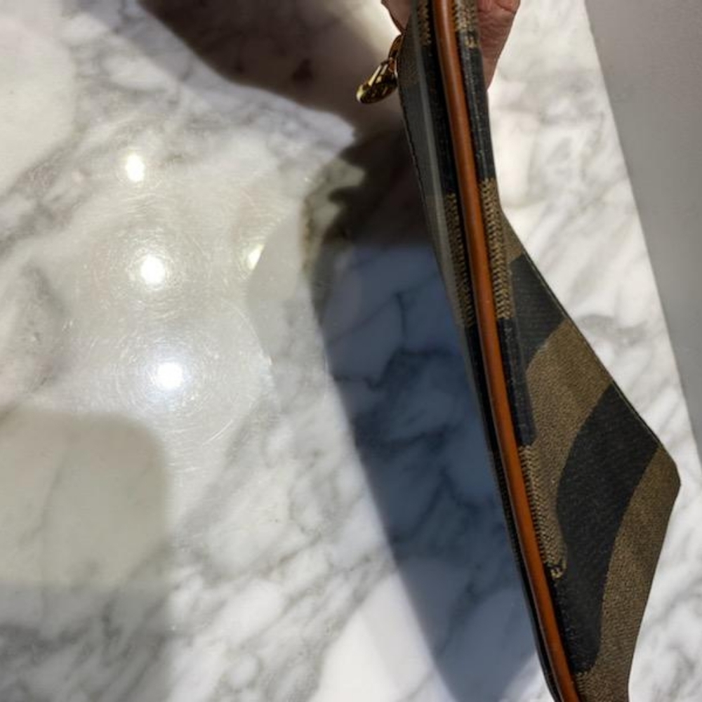 Fendi clutch - Picture 4 of 4